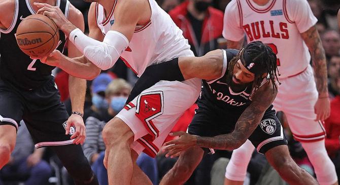 关于西亚卡姆赛事官方发布关键助攻新规，雄鹿争议不断！的信息九游娱乐世界