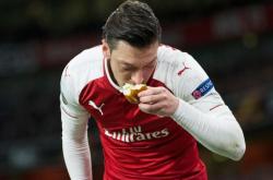 关于皇家社会训练开放日；冲刺阶段战术微调引欢呼；亚冠在即；年轻球员得到机会的信息九游游戏集合